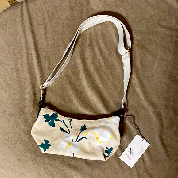 a new day Handbags - A New Day crossbody or shoulder purse